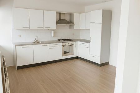 Appartement te huur: Hagelingerweg 26-A 2071 CJ Santpoort-Noord - Foto 2
