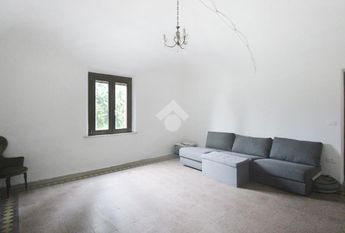 Casa indipendente in affitto