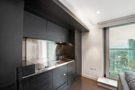 Studio Flat, Pan Peninsula Square, E14 - Photo 5