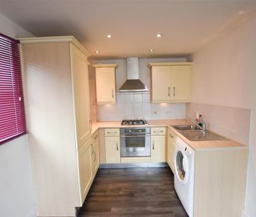 2 bedroom apartment to rent - Photo 5