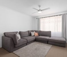 Bright, Airy & Beautiful 4x2 Family Home Near the Beach - Photo 3