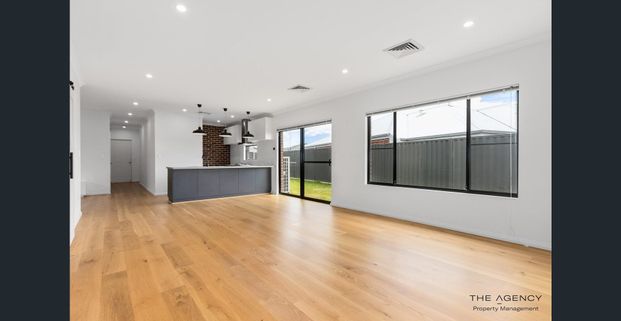 Spacious Modern Family Home in Prime Wellard Location - Photo 1