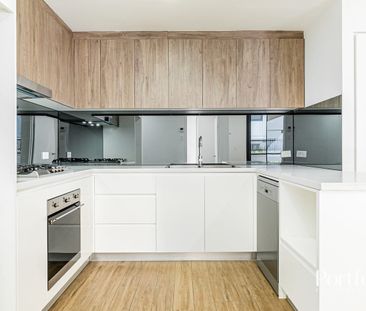 Contemporary Ground Floor Apartment Living in Prime North Kellyvill... - Photo 6