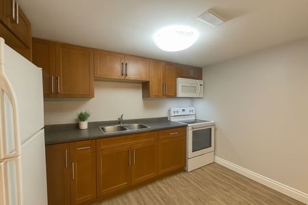For Lease - 98 Masterson Drive Unit# Lower, St. Catharines, Ontario - Photo 2