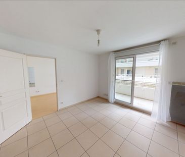 Location Appartement 2 pièces 40m² - Photo 2