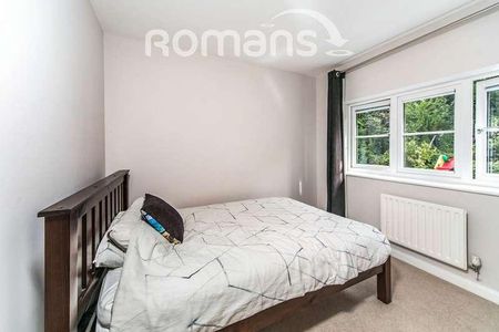 Tredegar Road, Emmer Green, Reading, RG4 - Photo 5