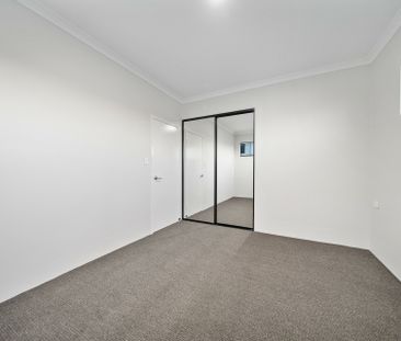 Luxury Living in Prime Duncraig Location � Brand New Townhouse for ... - Photo 1