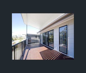 16 Stratus Lane, Coomera, Qld 4209 - Photo 4