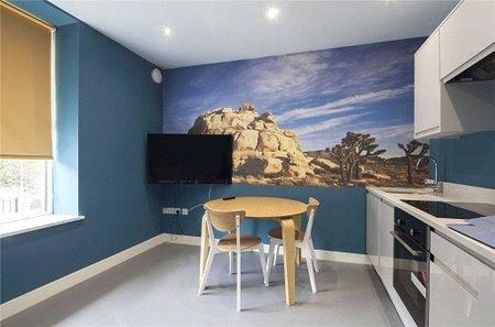 3 bedroom apartment to rent - Photo 5