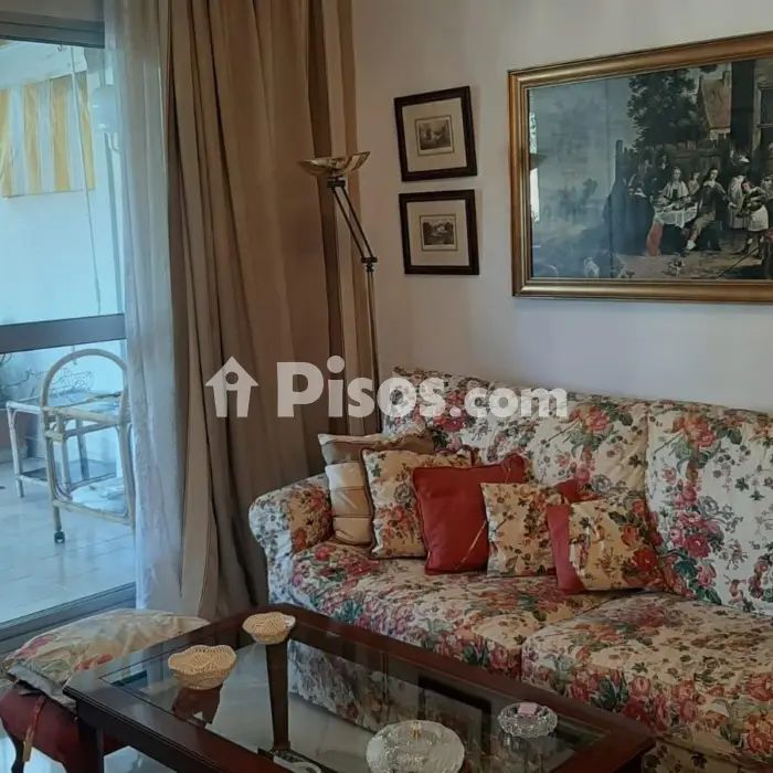 Apartamento en alquiler en Avenida de Miramar - Photo 1