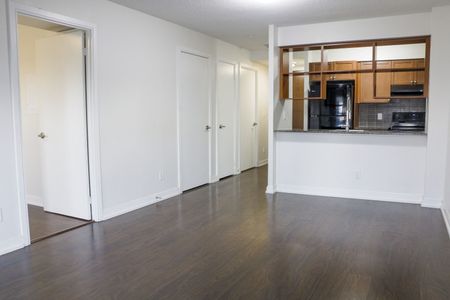For Lease - 151 Village Green Square Unit# 1404, Toronto, Ontario - Photo 3