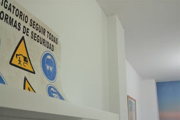 Calle Atanasio Barrón, Sevilla, Andalusia 41003 - Photo 1