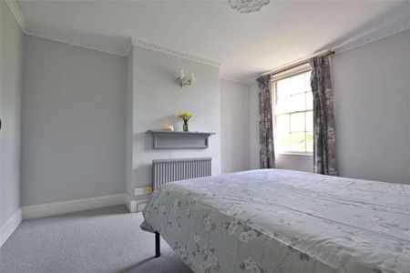 Archway House, The Green, Frampton On Severn, Gloucester, Gloucestershire, GL2 - Photo 4