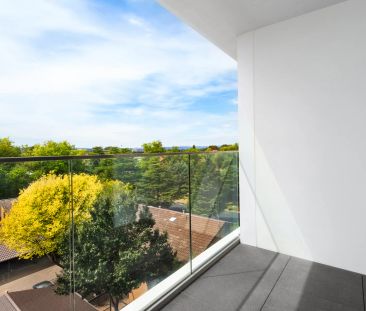 Easy Kingston Living - Photo 1