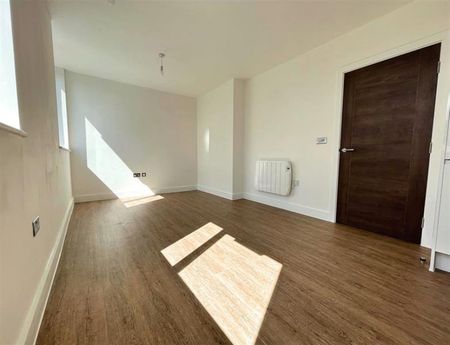2 Bedroom Apartment To Let - Photo 4