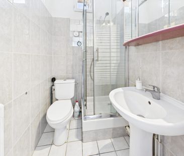 Appartement MEUBLE de trois pièces au centre ville - Photo 6