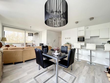 Lichtrijk 2 slpk app met terras te Sint-Denijs-Westrem - Photo 2