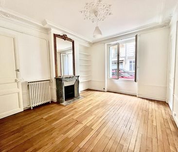 Appartement • Mairie - Photo 1