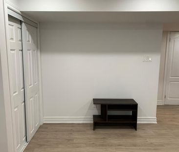 For Lease - 4757 Glasshill Grove Unit# Basement, Mississauga, Ontario - Photo 5