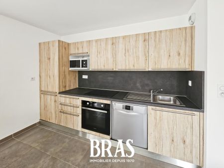 Location Appartement 3 pièces 61m² NANTES 44200 - Photo 2