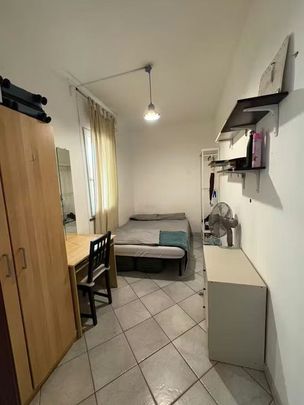 Via Valentino Banal, Rome, Lazio 00177 - Photo 1