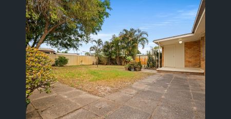 GREAT FAMILY HOME - Photo 4