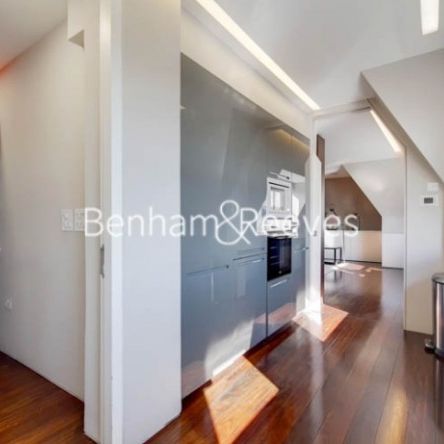 2 Bedroom flat to rent in Boydell Court, Hampstead, NW8 - Photo 1