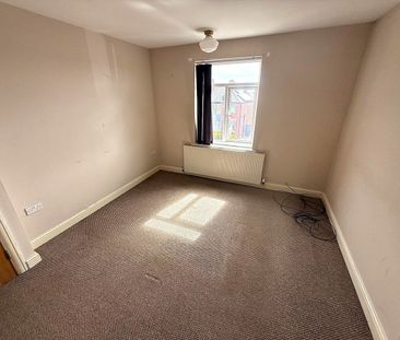 3 Bed Semi-Detached House, Oswestry Road, S5 - Photo 3