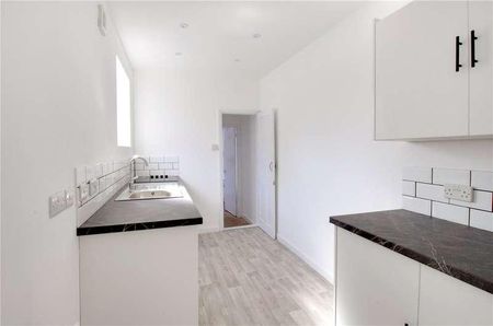 Heath Road, Norwich, Norfolk, NR3 - Photo 2