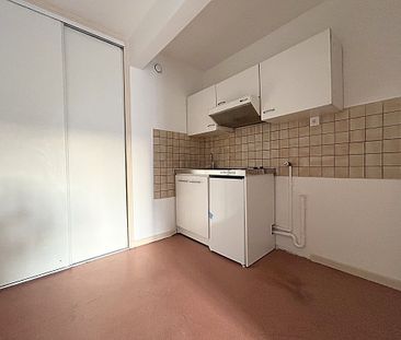 Location Appartement 2 pièces 42m² - Photo 6