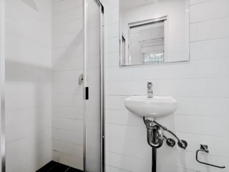 4 carlton street, Sydney - Photo 2