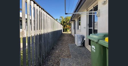 Ideal Family Home - Photo 5