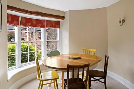 2 bedroom semi-detached house to rent - Photo 4