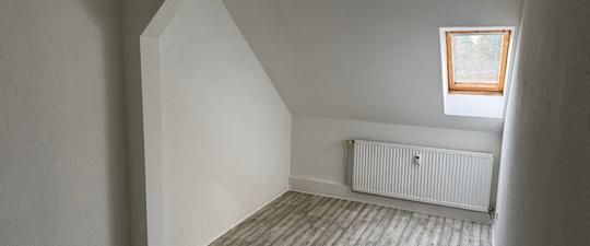 Schöne 3-Raumwohnung auf der Wettinerstraße in Aue - Photo 1