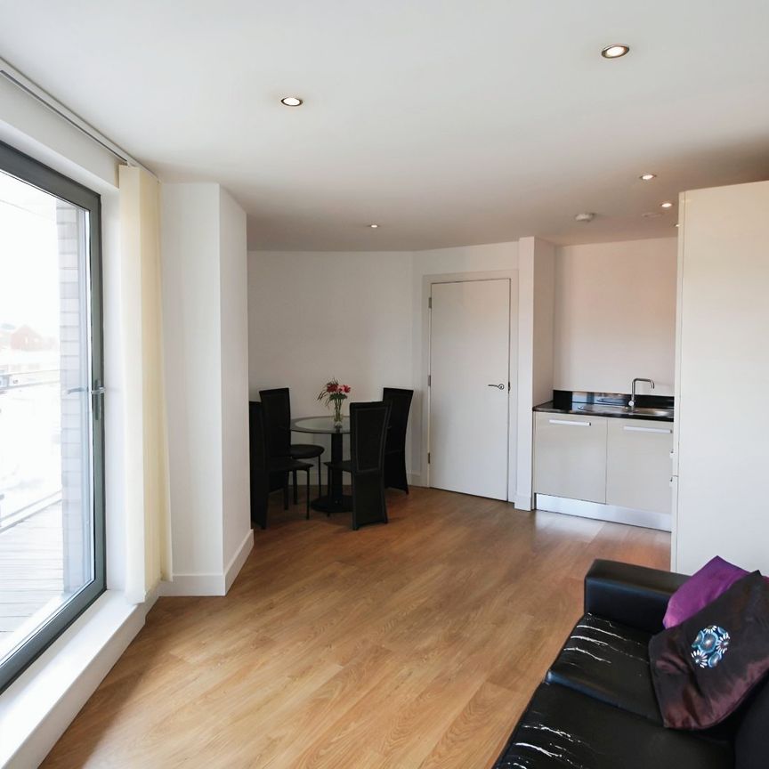 2 bedroom apartment to rent - Photo 1