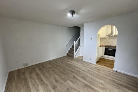 1 bedroom terraced house to rent - Photo 5