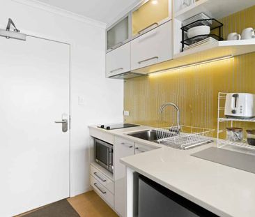 Self contained unit - Photo 3