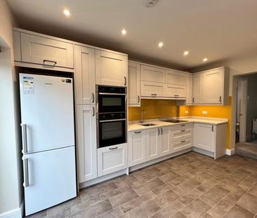 2 bedroom terraced house to rent - Photo 6