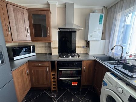 1 bedroom end of terrace house to rent - Photo 2