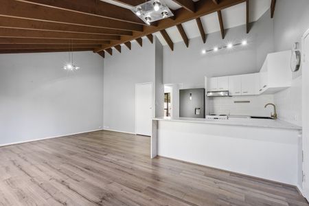 9/83 Highfield Drive, Merrimac - Photo 2