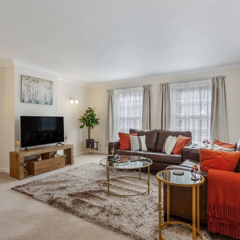 3 bedroom flat to rent - Photo 1