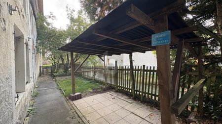 AU CALME AU CENTRE DU VILLAGE - Photo 5