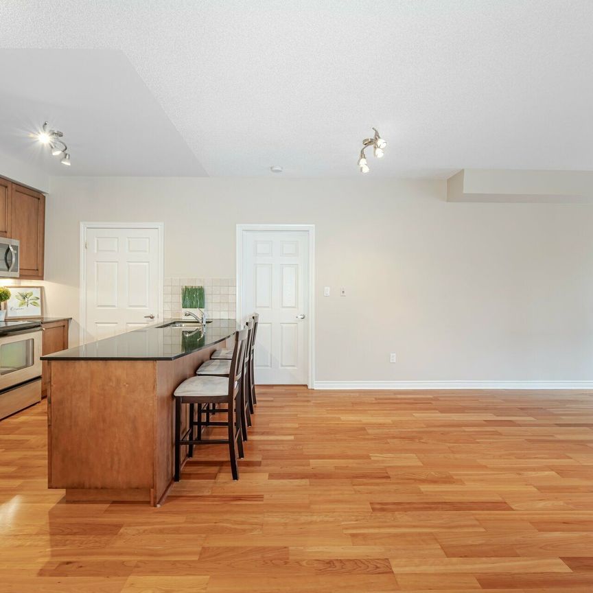 For Lease - 4620 Highway 7 N/A Unit# 306, Vaughan, Ontario - Photo 1