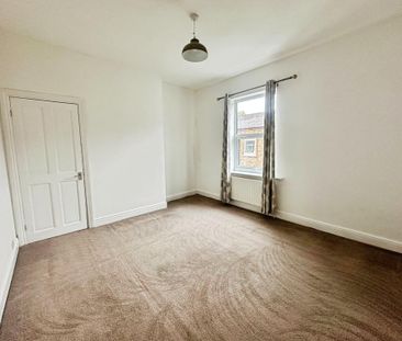 1 bedroom terraced house to rent - Photo 2