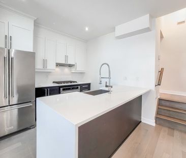 For Lease - 4020 Parkside Village Drive Unit# 2, Mississauga, Ontario - Photo 4