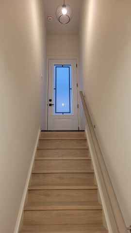 For Lease - 65 Stormont Trail, Vaughan, Ontario - Photo 2