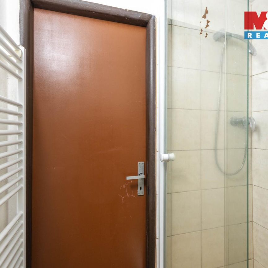 Pronájem bytu 3+1 89 m², Pod Špičákem 14, Česká Lípa - Photo 1