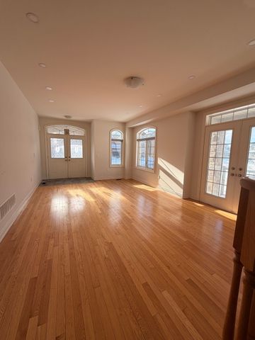 For Lease - 1527 Leger Way, Milton, Ontario - Photo 2