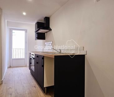 Location Appartement 2 pièces 40m² GONFARON 83590 - Photo 2