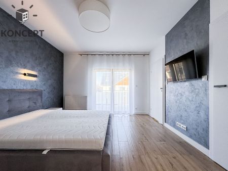 Wyjątkowy dom w zabudowie bliźniaczej 4 sypialnie - Photo 4